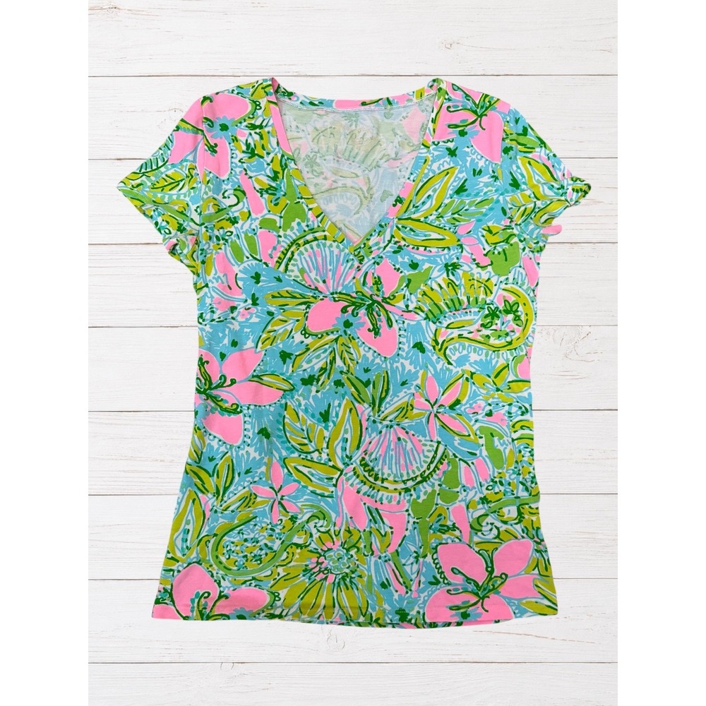 Lilly Pulitzer Michele Tee Palm Reader V Neck Knit Top XS Pink Blue Green